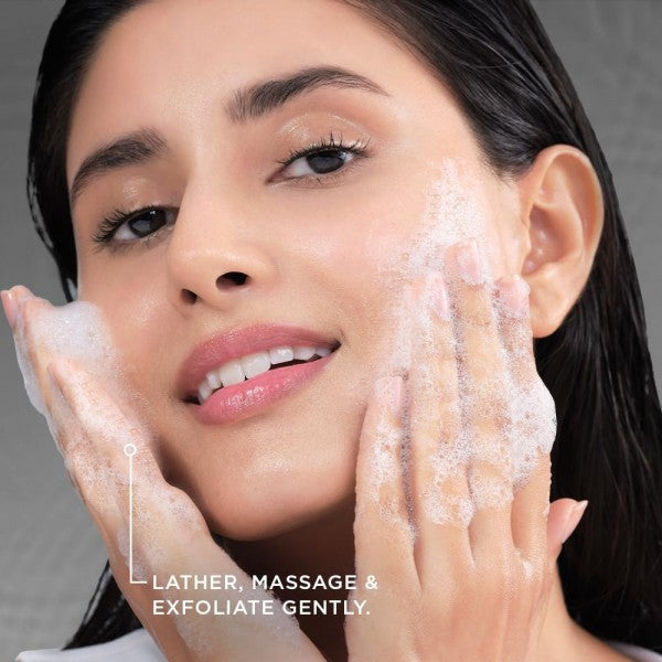 Pond’s Pure Detox, Facewash, 100g, for Fresh, Glowing Skin, with Activated Charcoal, Daily Exfoliating & Brightening Cleanser, Pollution Clear Face Wash