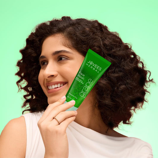 Jovees Herbal Grape Face Wash With Grape Seed & Orange Peel Extracts | For Brighter & Glowing Skin | Reduces Uneven Skin Tone & Fine Lines | For All Skin Types |120 ML (Pack of 2)